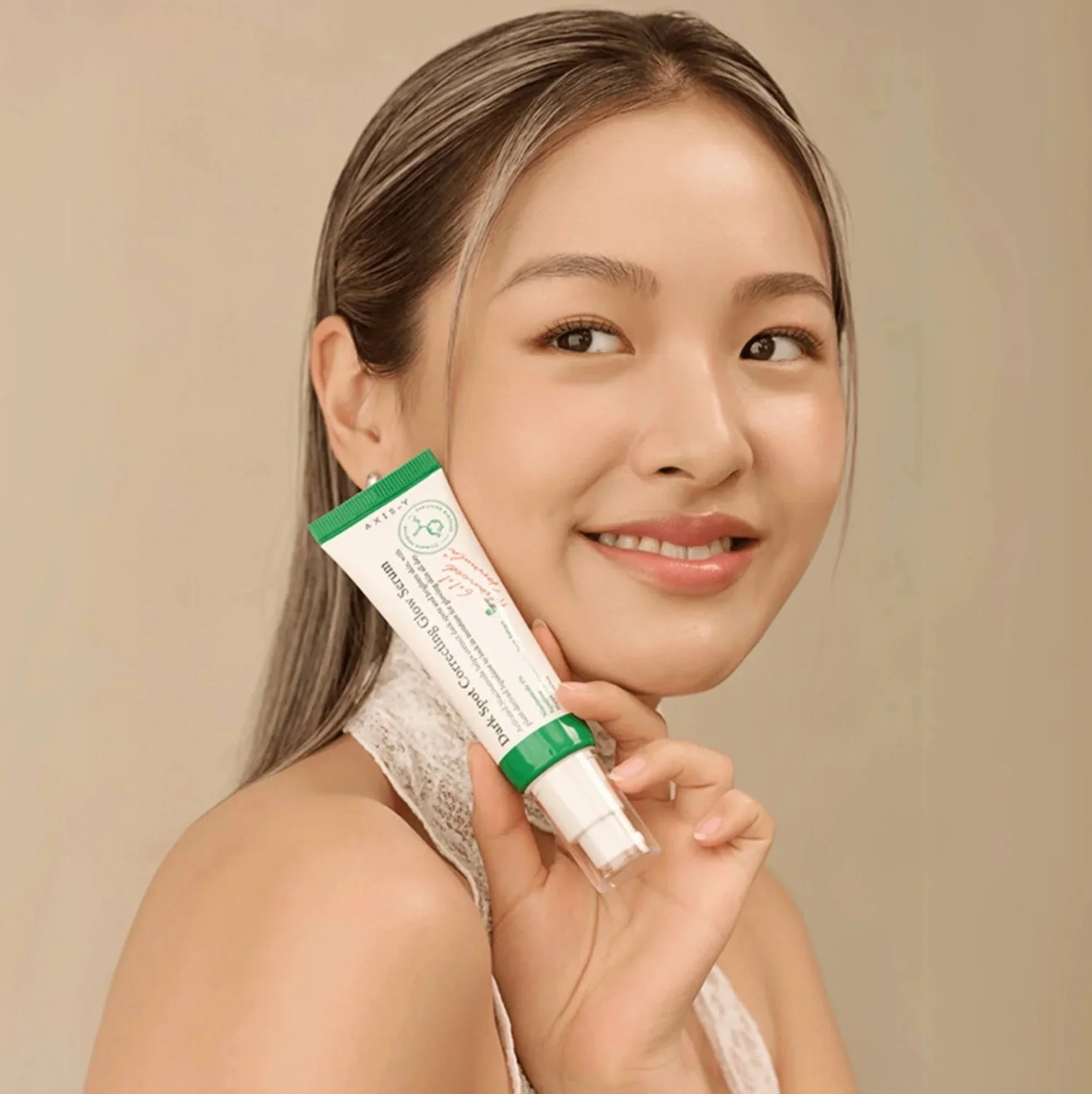 Axis-Y Dark Spot Correcting Glow Serum – Anti Pigmentation Serum - Image 3