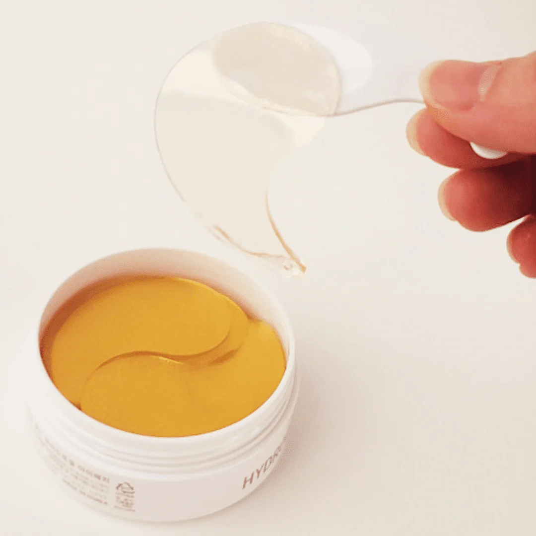 Foodaholic Hydrogel Eyepatch Gold | For Dark Circles and Under-Eye Spots - Image 3