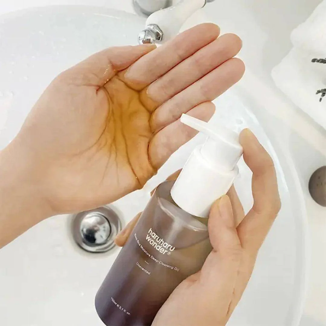 HARUHARU WONDER Black Rice Moisture Cleansing Oil - Image 4