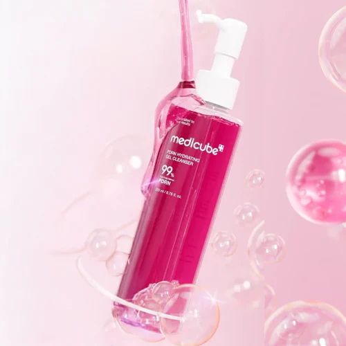MEDICUBE PDRN Hydrating Gel Clenaser - Image 2