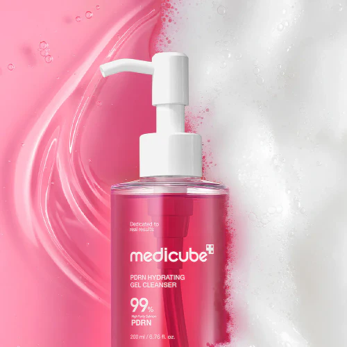 MEDICUBE PDRN Hydrating Gel Clenaser - Image 3