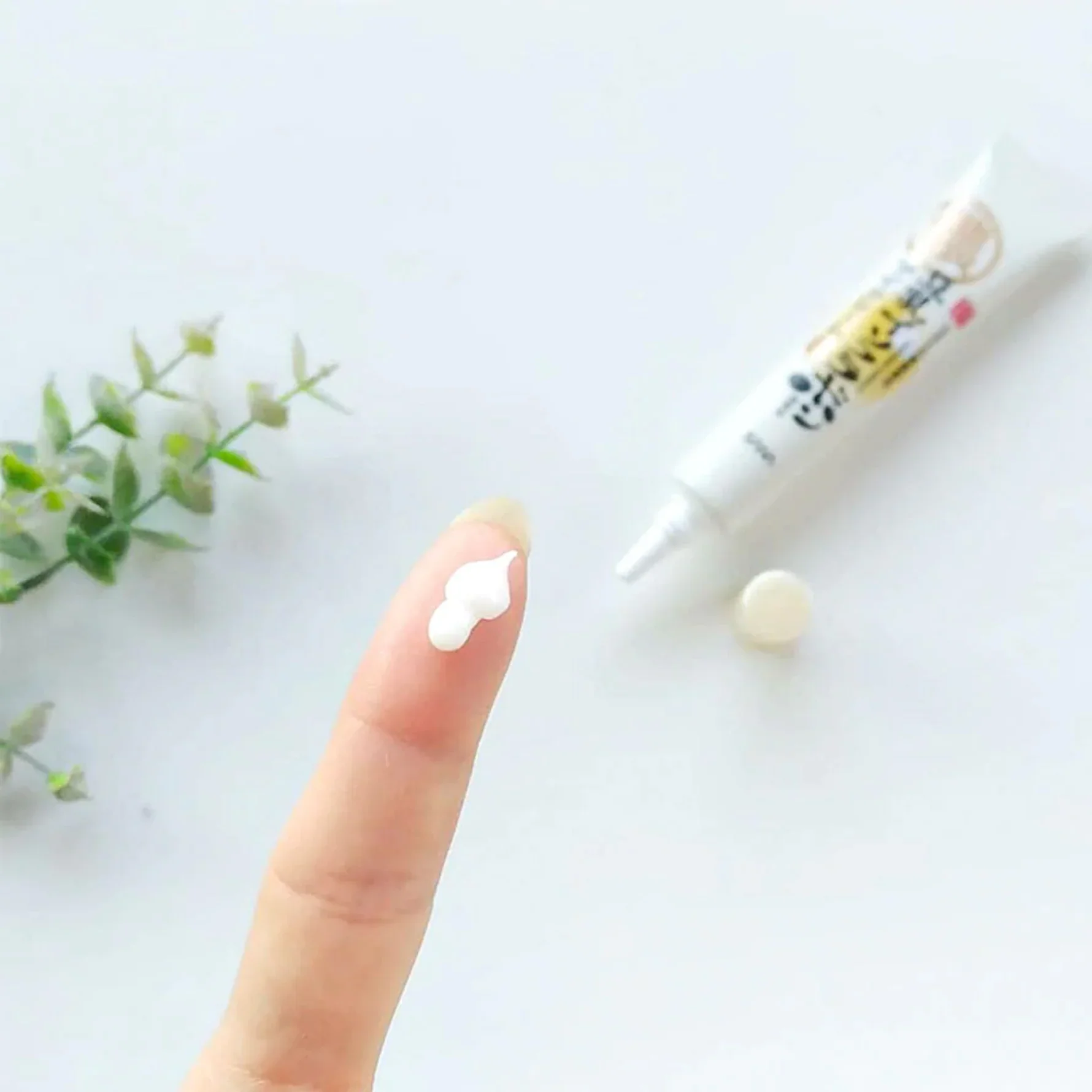 SANA Smooth Honpo Wrinkle Eye Cream 20g - Image 2