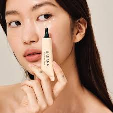 SHAISHAISHAI Banana Conceal Eye Cream 15g - Image 2