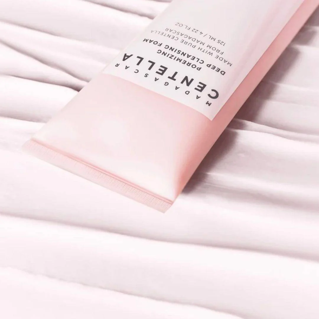 SKIN1004 Madagascar Centella Poremizing Deep Cleansing Foam - Image 5